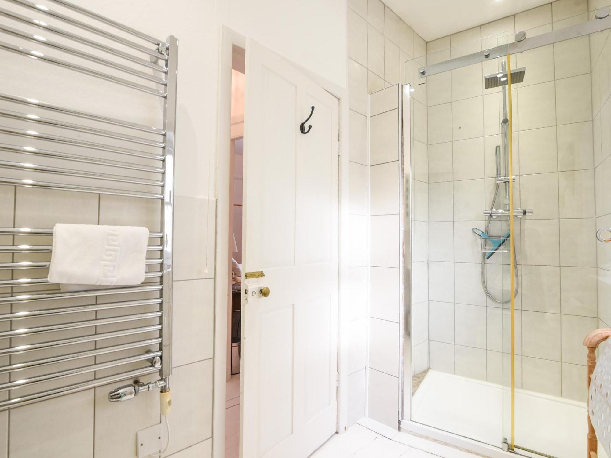 Naunton Cottage Lyme Regis Ngoại thất bức ảnh
